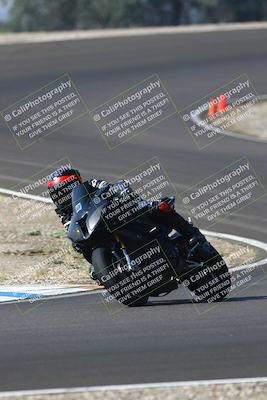 media/Sep-20-2025-TrackDaz (Sat) [[27f0cde673]]/B Group/1020am (Turn 3)/